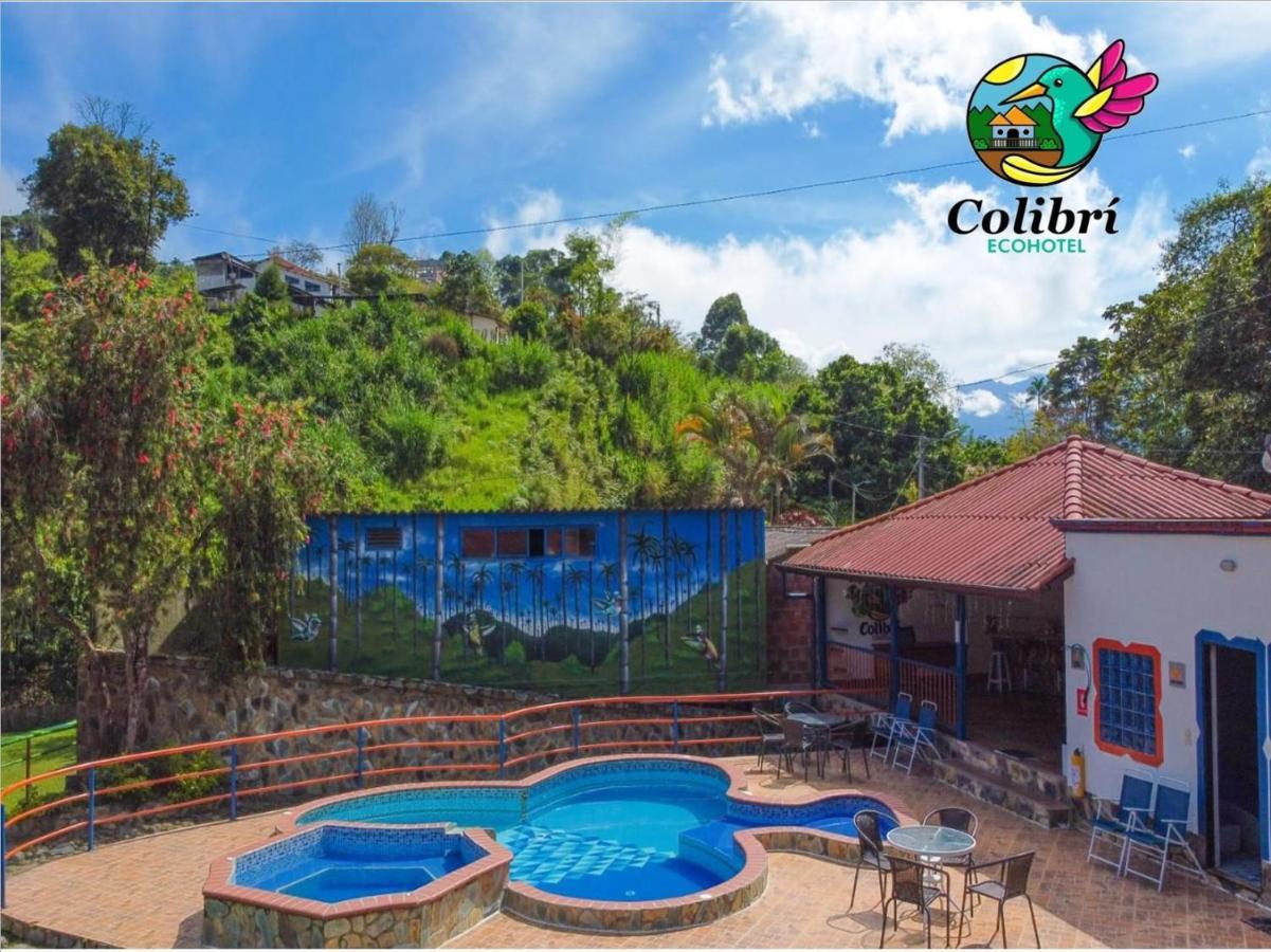 Ecohotel Colibri Salento Luna Park ภายนอก รูปภาพ